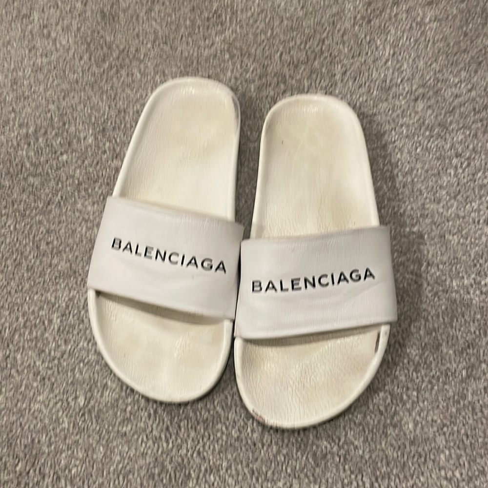 Balenciaga slides Authentic!